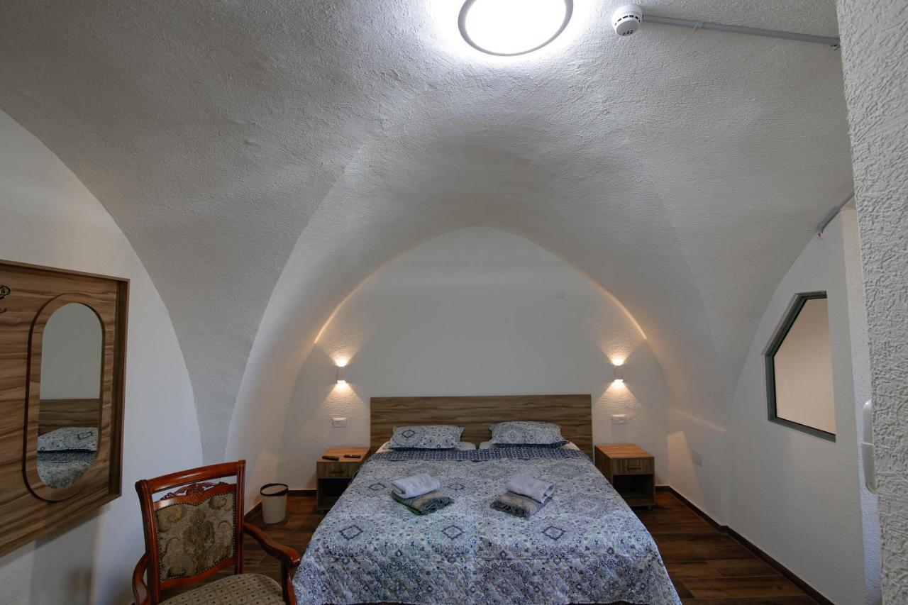 Louis Guesthouse 拿撒勒 外观 照片